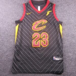 Cleveland Cavaliers Jersey Youth XL Black NBA Basketball Nike LeBron James 23